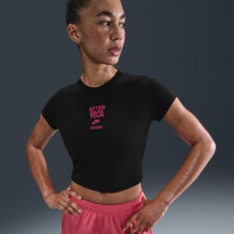 Nike Womens After Dark Tour Slim Short-Sleeve Cropped T-Shirt in Black | IF4066-010