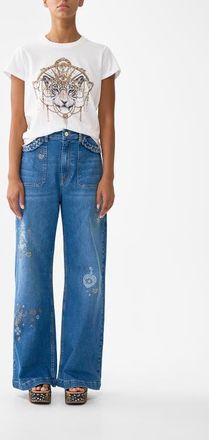 Camilla Slim Fit Round Neck T-Shirt - White/Gold in Lady Lionheart at Nordstrom, Size Xx-Large Au