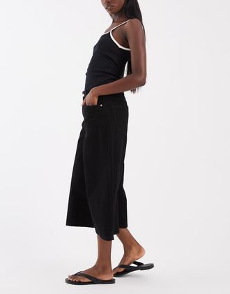 Asos Jeans corti a fondo ampio neri-Nero