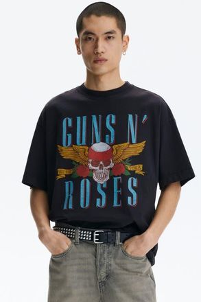 H&M Oversized Fit T-shirt in Black/guns N Roses at Nordstrom, Size Medium