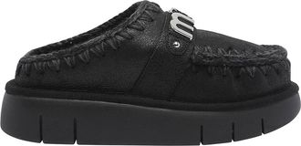 Mou Letter Logo Bounce Clog