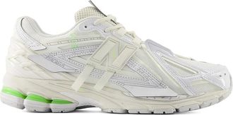 New Balance Witte Sneakers Logo-Verfraaide Rubberen Zool - Dames - Sneakers - Wit - 34 EU - Schoenen