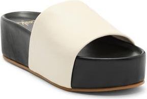 beek Albatross Platform Slide Sandal in Egg Shell/black at Nordstrom Rack, Size 10