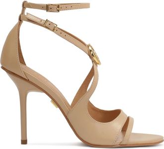 Kazar Elegante sandalen met hakken en kruisende bandjes en monogram - Dames - Sandalen met hakken - Beige - 38 EU - Leer - Schoenen