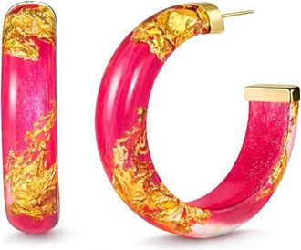 Gold & Honey Womens Small Lucite Hoop Earrings In Pink Peacock Gold Leaf
