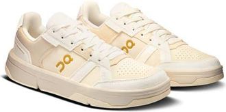 On THE ROGER Clubhouse Ace Tennis Sneaker in Ivory/Dew at Nordstrom, Size 10.5