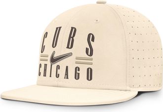 Nike Chicago Cubs True Nike Mens AeroBill MLB Fitted Hat in White | NB540GONEJ-K6Q