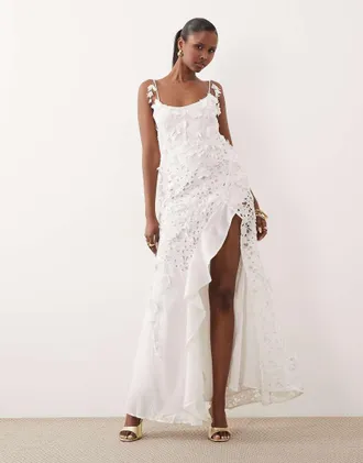 Asos Vestito lungo bianco con motivo alluncinetto a fiori in 3D
