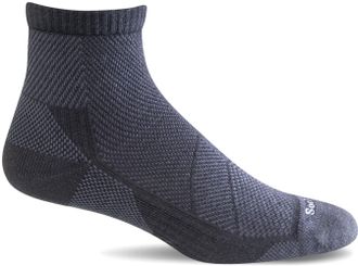 Sockwell Mens Elevate Quarter Moderate Compression Sock