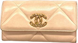 Chanel Pink Leather Long Wallet (Bi-Fold) (Pre-Owned)
