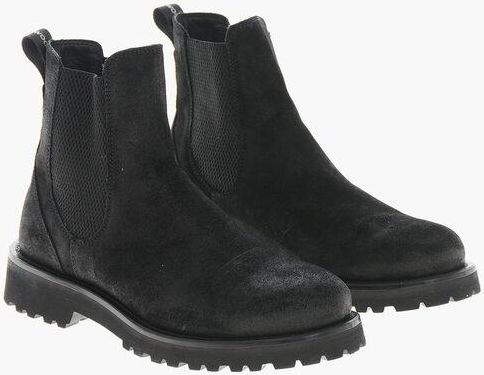 Suede Chelsea Boots with Lug Sole size 40