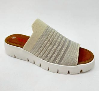 bernie mev. Womens Fx Iris Slide Sandal In Nude/silver