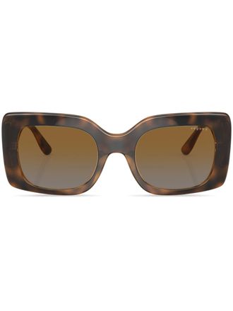 Vogue Eyewear Occhiali da sole squadrati con effetto tartarugato - Marrone