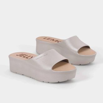 Lemon Jelly Womens Sunny Sandal In Warm Grey