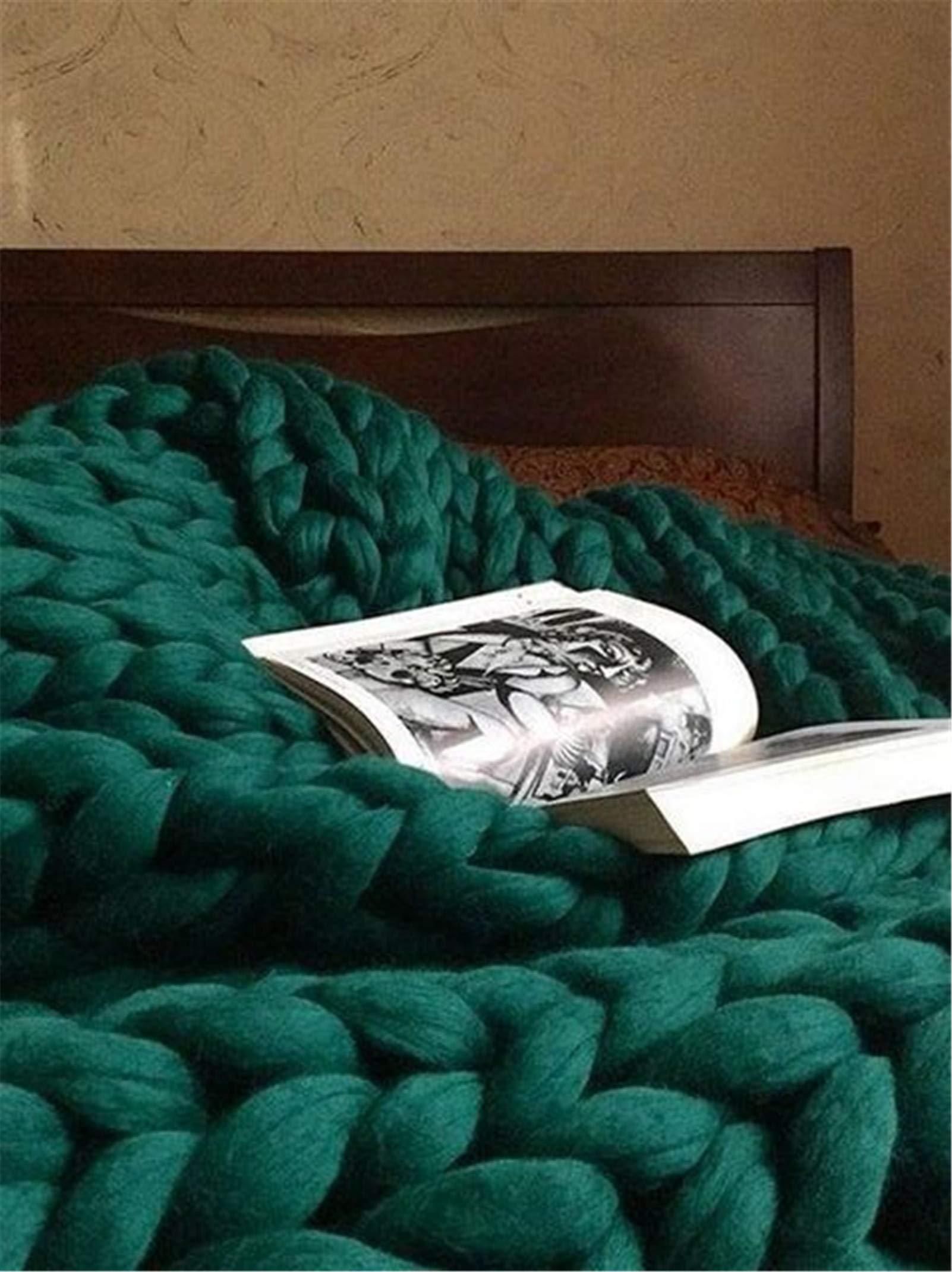 Railonch Gestrickte Grobe Strickdecke Wolle Kuscheldecke Grobstrick Wolldecke Strickdecke Tagesdecke Überwurf Decke Zuhause Dekor (120×180cm,Dunkelgrün) ab 93,99 €