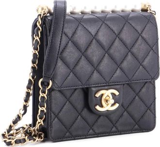 Chanel Chic Pearls Flap Bag Quilted Goatskin Mini crossbody bag - Zwart