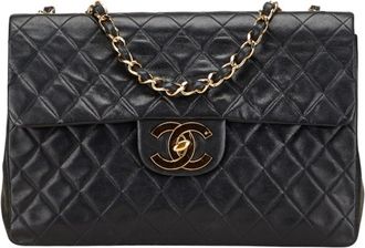 Chanel Matelasse Leather Handbag Shoulder Bag (Pre-Owned)
