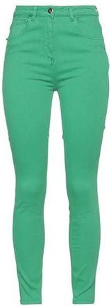 Elisabetta Franchi PARTES DE ABAJO - Pantalones vaqueros en YOOX.COM