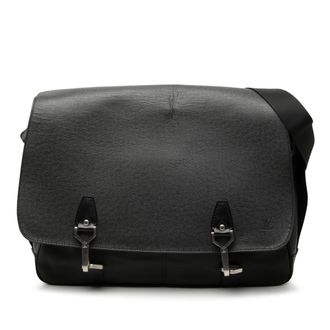 Louis Vuitton Tweedekans Taiga Dersou