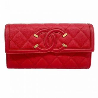 Chanel Red Color Grained Calfskin Long Wallet (Bi-Fold) (Pre-Owned)