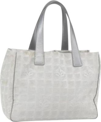 Chanel Pre-owned Tote Bags, female, Gray, Size: ONE SIZE Pre-owned Vintage Nylon Tote Bag
