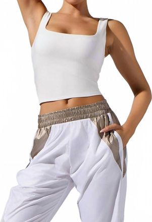 Heroine Sport Dalia High Support Top In White