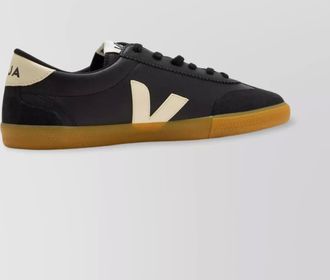 Veja round toe rubber outsole contrast sole sneakers
