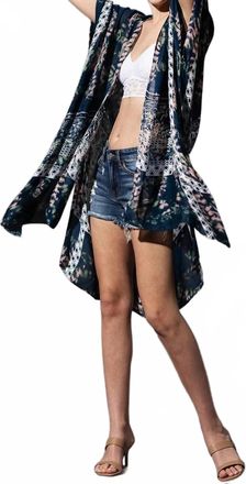 Urbanista Gwendolyn Tie Dye Printed Kimono In Midnight