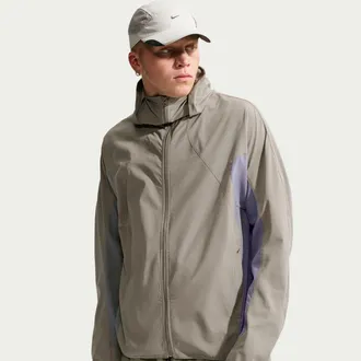 Nike Mens Tech Helios Dri-FIT Long-Sleeve Shell in Green | IF0903-320