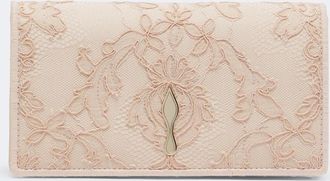 Christian Louboutin Clutch Bettina Small de crep&eacute; de sat&eacute;n con encaje