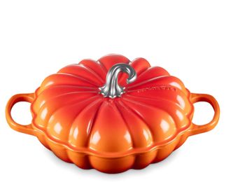 LE CREUSET Cast Iron Pumpkin Shallow Casserole Dish (28cm)