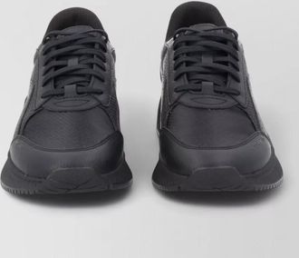 HUGO BOSS low-top sneakers