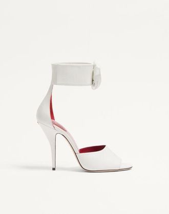 Valentino Garavani Drip Rose Kidskin Sandal With Crystals 105Mm Wo