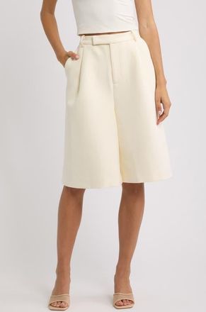 Odd Muse Bermuda Shorts in Ecru at Nordstrom, Size Xx-Large