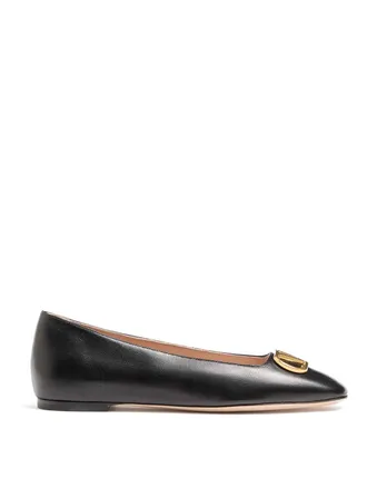 Valentino Garavani Vlogo Signature Ballerina