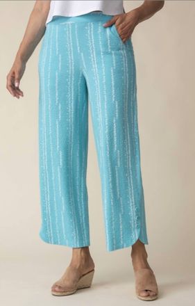 Habitat Crinkle Tulip Hem Crop Pant In Malibu