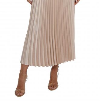 Love Token Nessa Pleated Skirt In Champagne