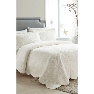 VCNY Home Westland Quilted Plush Bedspread Set in Ivory at Nordstrom Rack, Size King