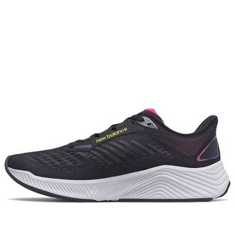 New Balance FuelCell Black MFCPZLB2