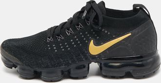 Nike Black Knit Fabric Vapormax Lace Up Sneakers