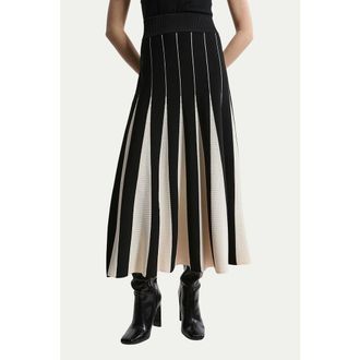 Karen Millen Pointelle Colour Block Pleated Skirt in Mono at Nordstrom, Size X-Small P