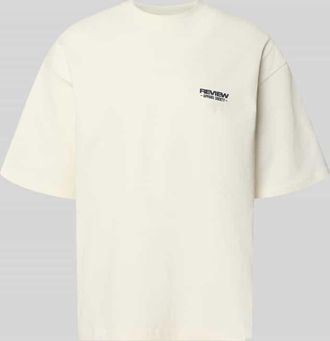 Review T-Shirt mit Rundhalsausschnitt und Logo-Print in Offwhite, Gr&ouml;&szlig;e XXL