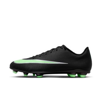 Nike Mens Mercurial Vapor 17 Club Multi-Ground Low-Top Soccer Cleats in Black | IM0357-001