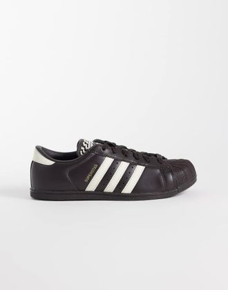 adidas Originals Superstar Lo Pro sneakers marrone e crema