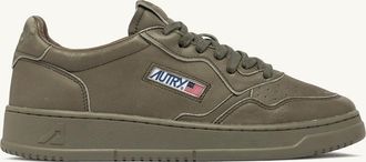 Autry MEDALIST LOW SNEAKERS IN COVERT GREEN NAPA LEATHER