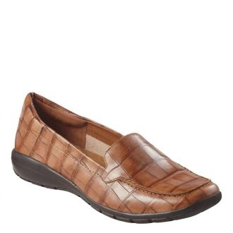 Easy Spirit Womens Slip On Loafer In Caramel Crocodile