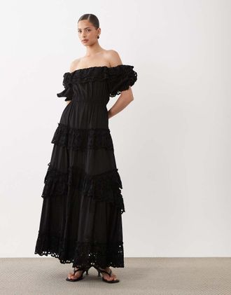 Asos Vestito lungo nero con scollo alla Bardot e pizzo a fiori