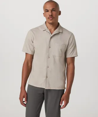 Vuori Clothing Short Sleeve Knit Oxford Camp Collar Button Down | Truffle | Medium