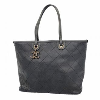 Chanel Black Grained Calfskin Tote Bag (Pre-Owned)