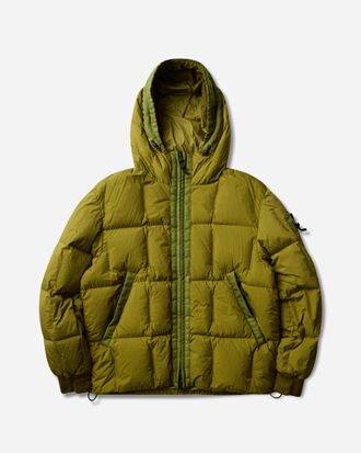 Stone Island Men s Garment Dyed Crinkle Reps NY Down Jacket Cactus